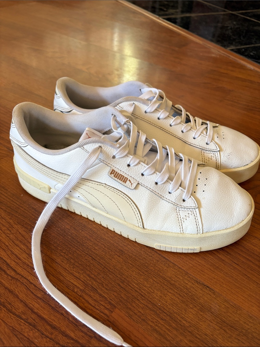 Puma Women’s White and Cream Leather Low-Top Sneakers